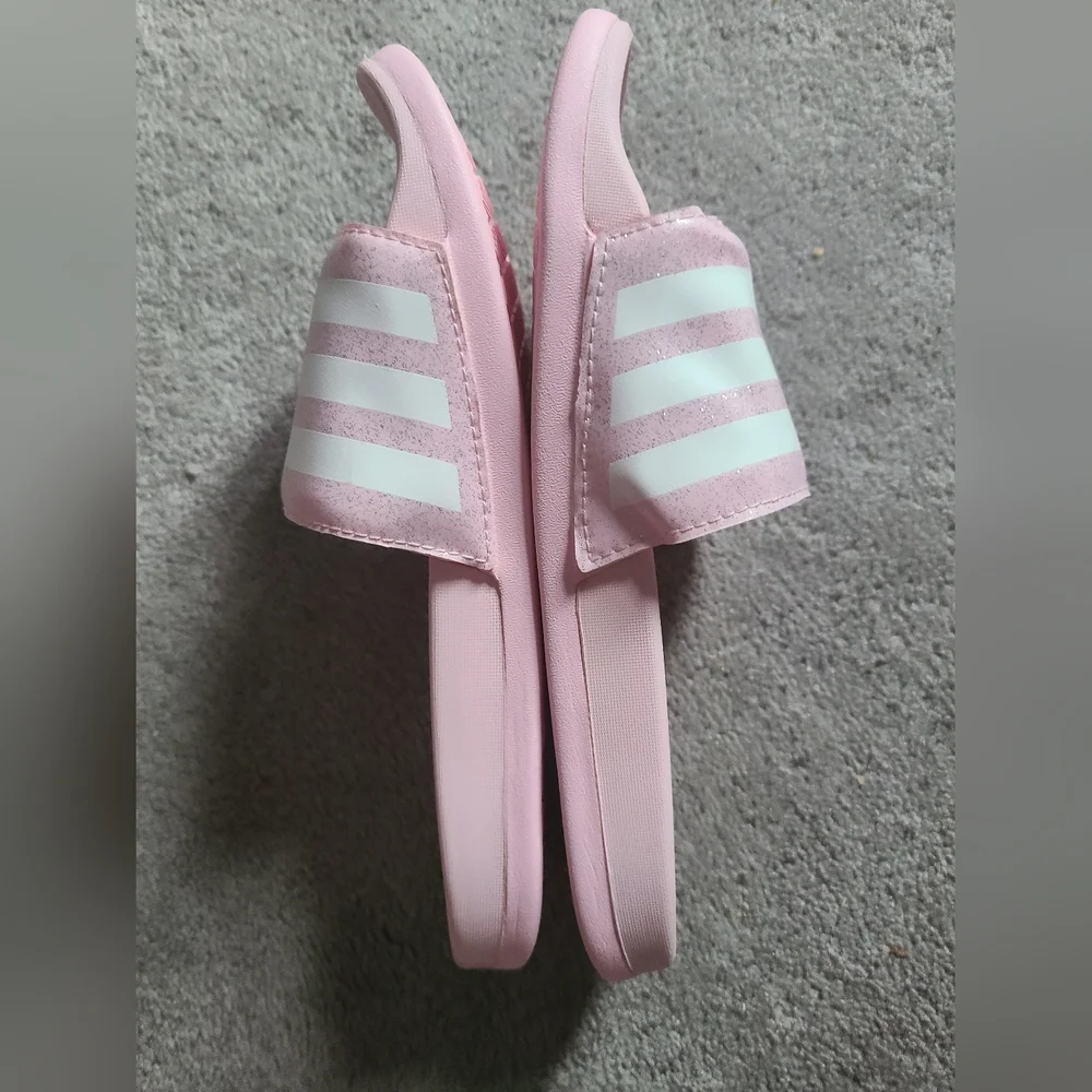 Women's Adidas Pink + White Slip On Sandals Size US 5 - Picture 5 of 8